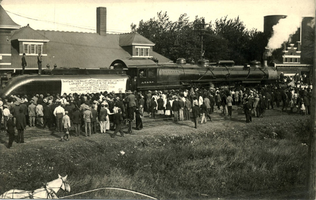 1911 train