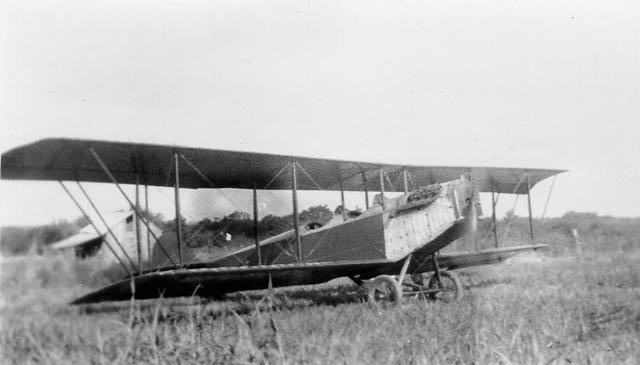 JN-4C plane