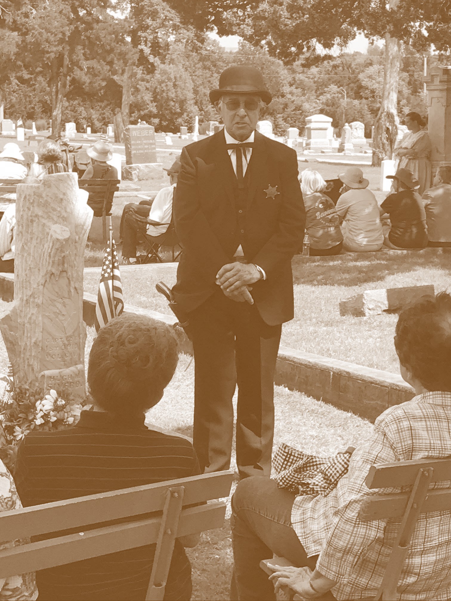 Bill Mueller portraying H.H. Siverd